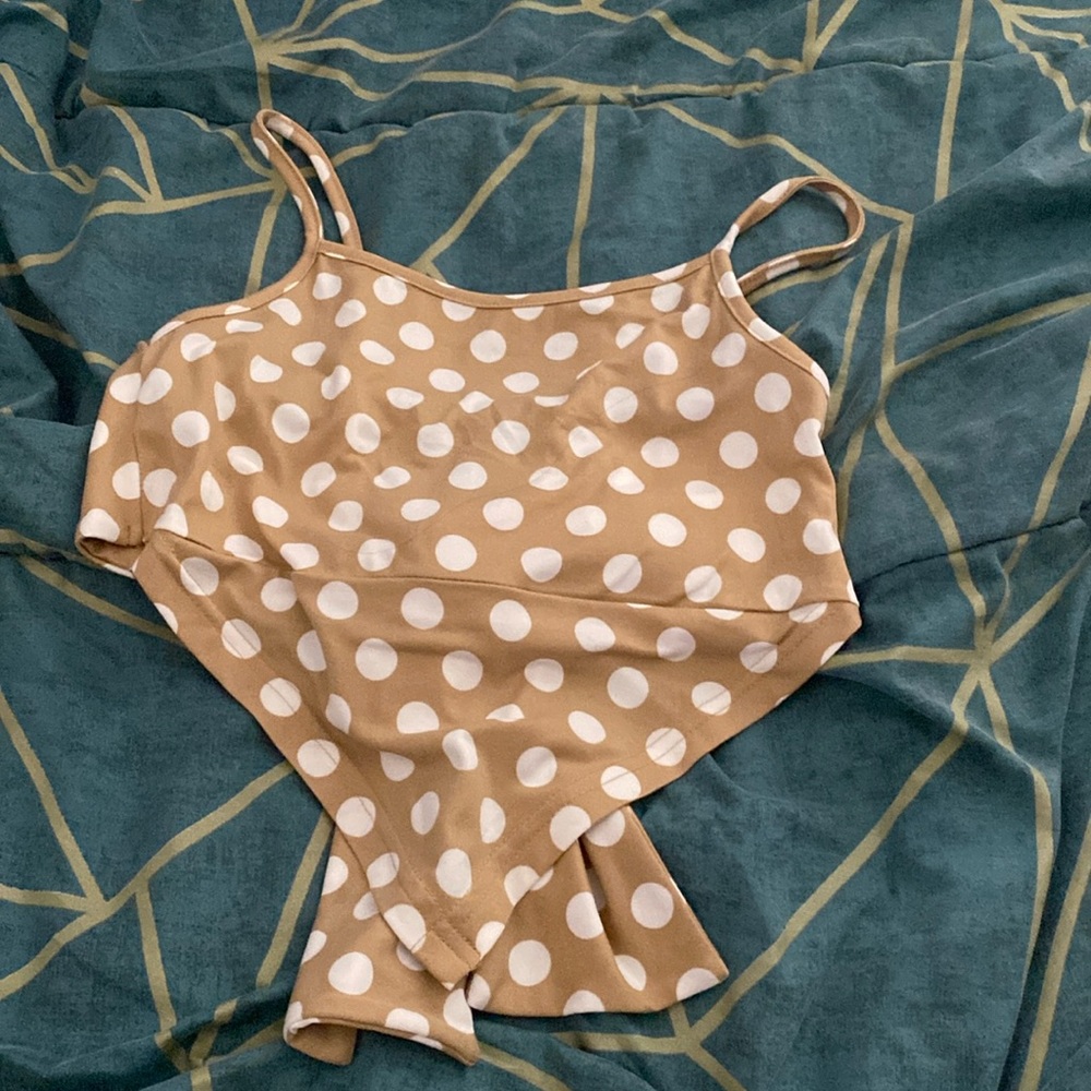 *Vero Moda tan top